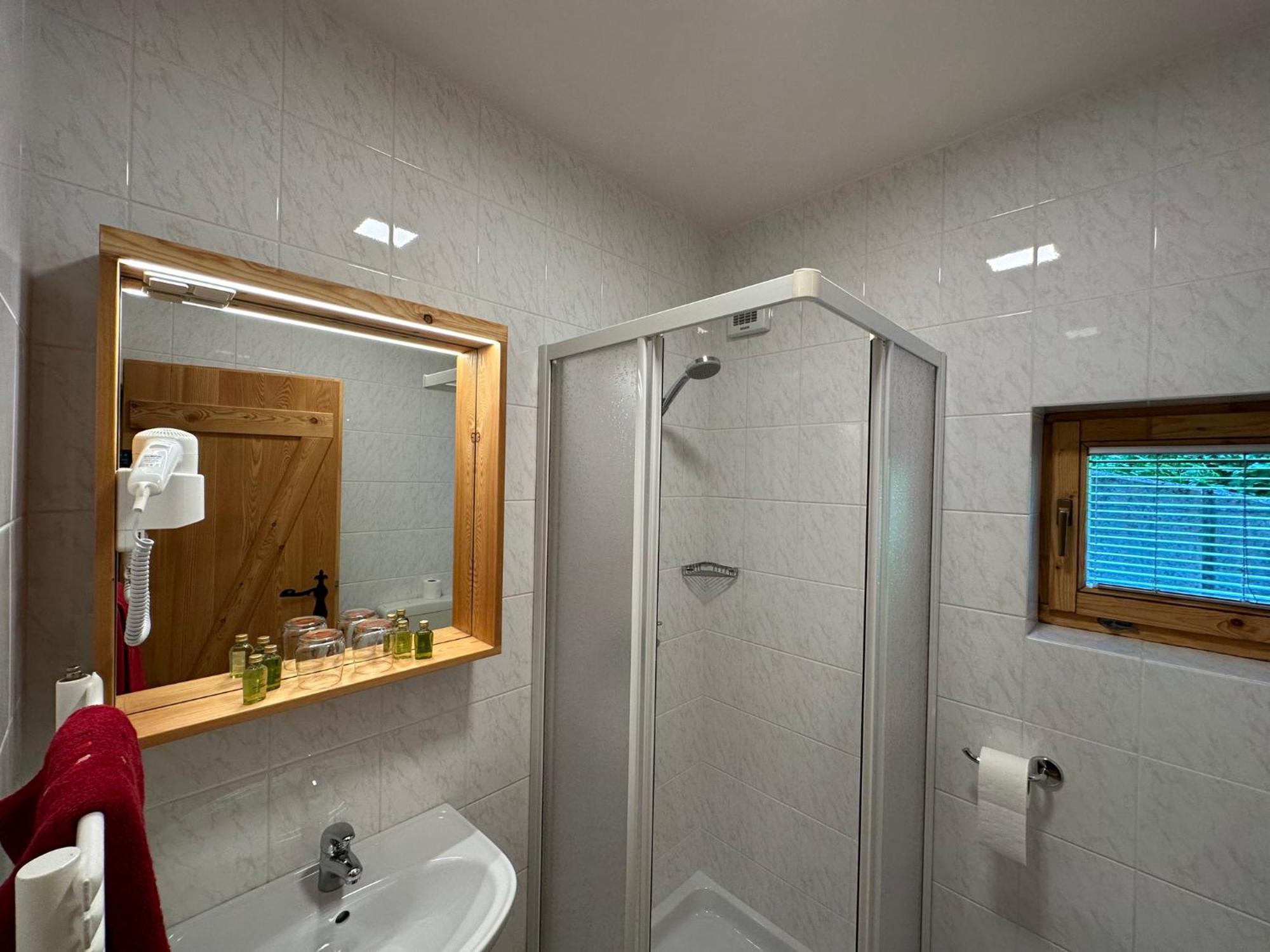 Hotel Surc Kranjska Gora Eksteriør bilde