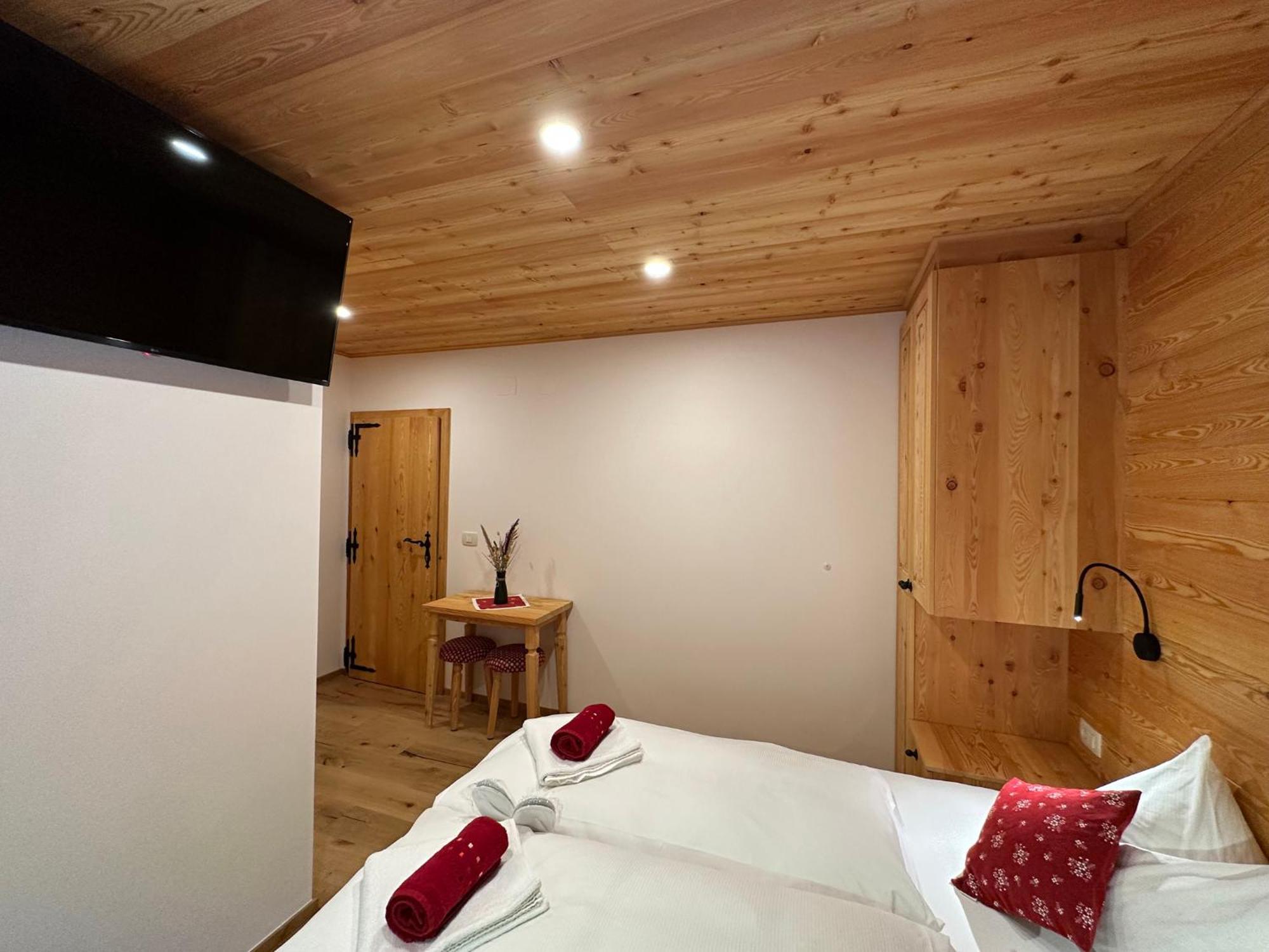 Hotel Surc Kranjska Gora Eksteriør bilde
