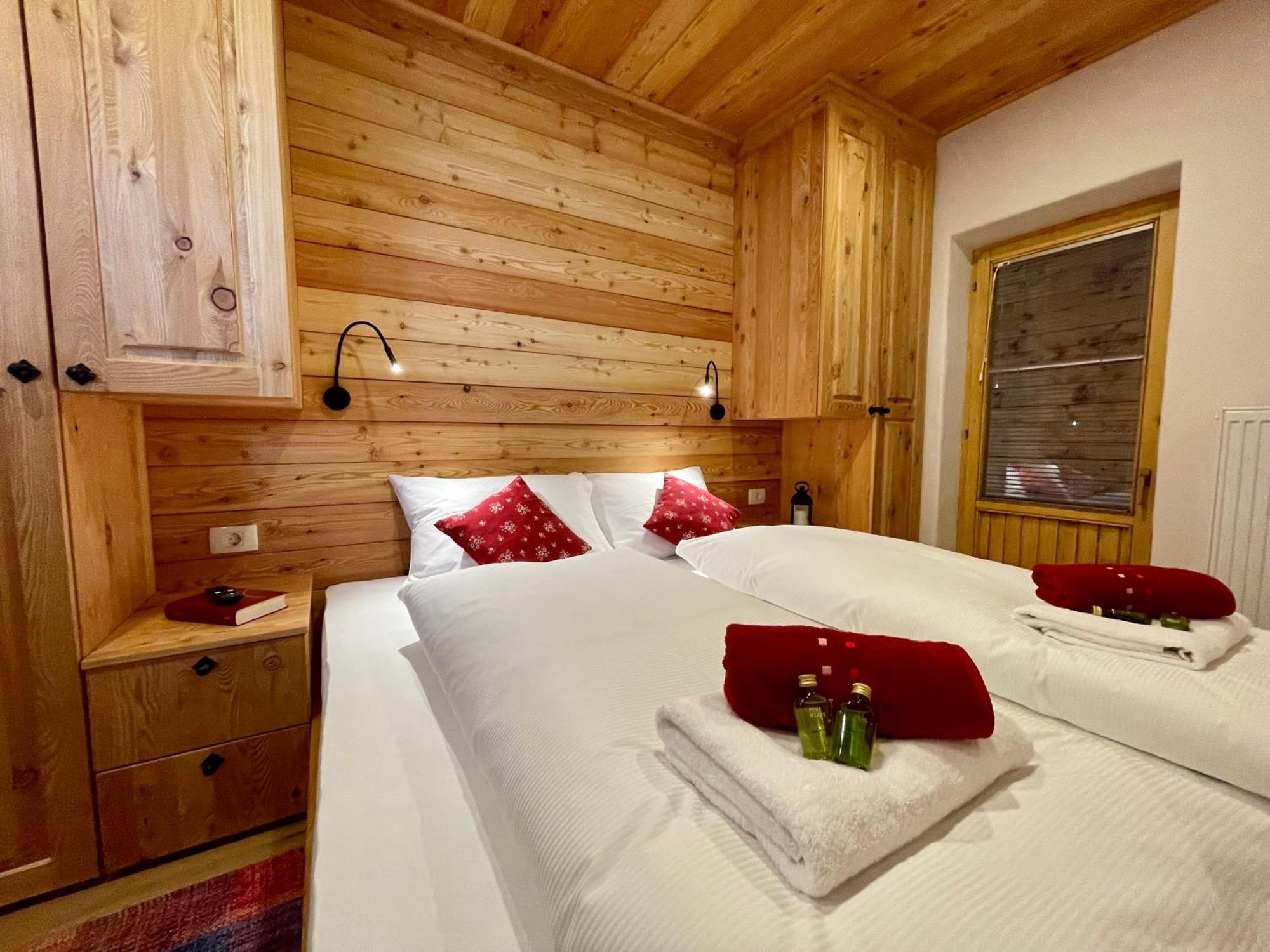 Hotel Surc Kranjska Gora Eksteriør bilde