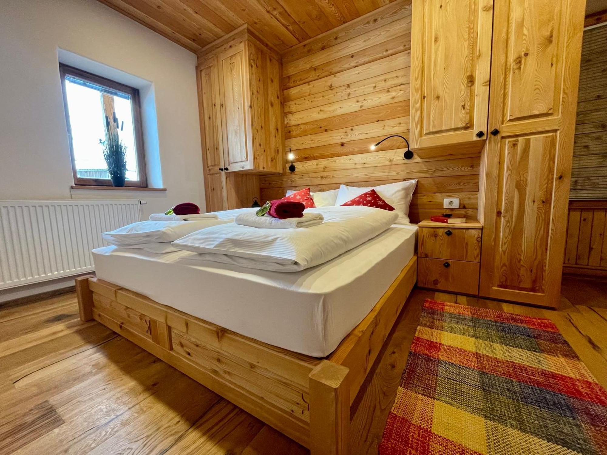 Hotel Surc Kranjska Gora Rom bilde